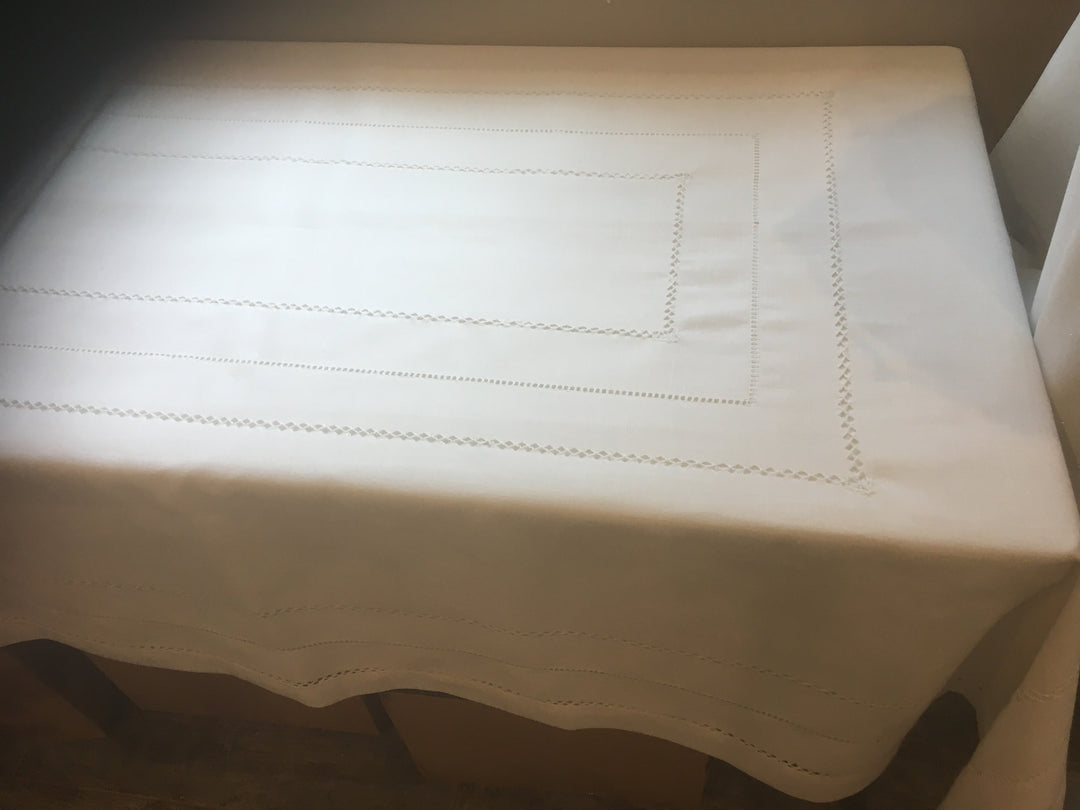 Tablecloth Hemstitch Lee