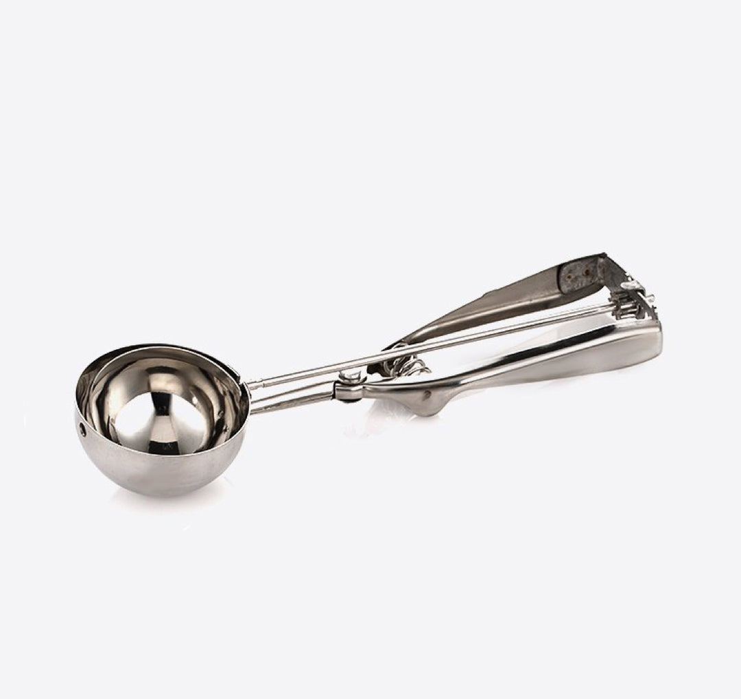 Scooper (Medium 1.4 Oz)