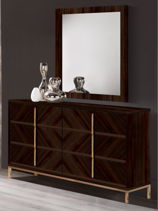 Elegance Dresser