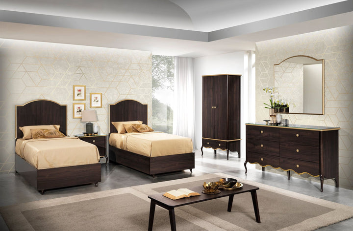 Romance Bed